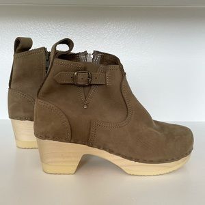 NO. 6 Leather Clog Boots